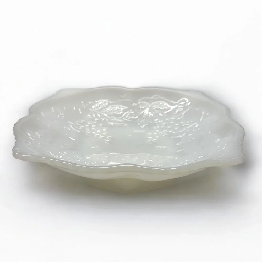 Indiana Glass Harvest Grape Milk Glass Plate 10 Inch